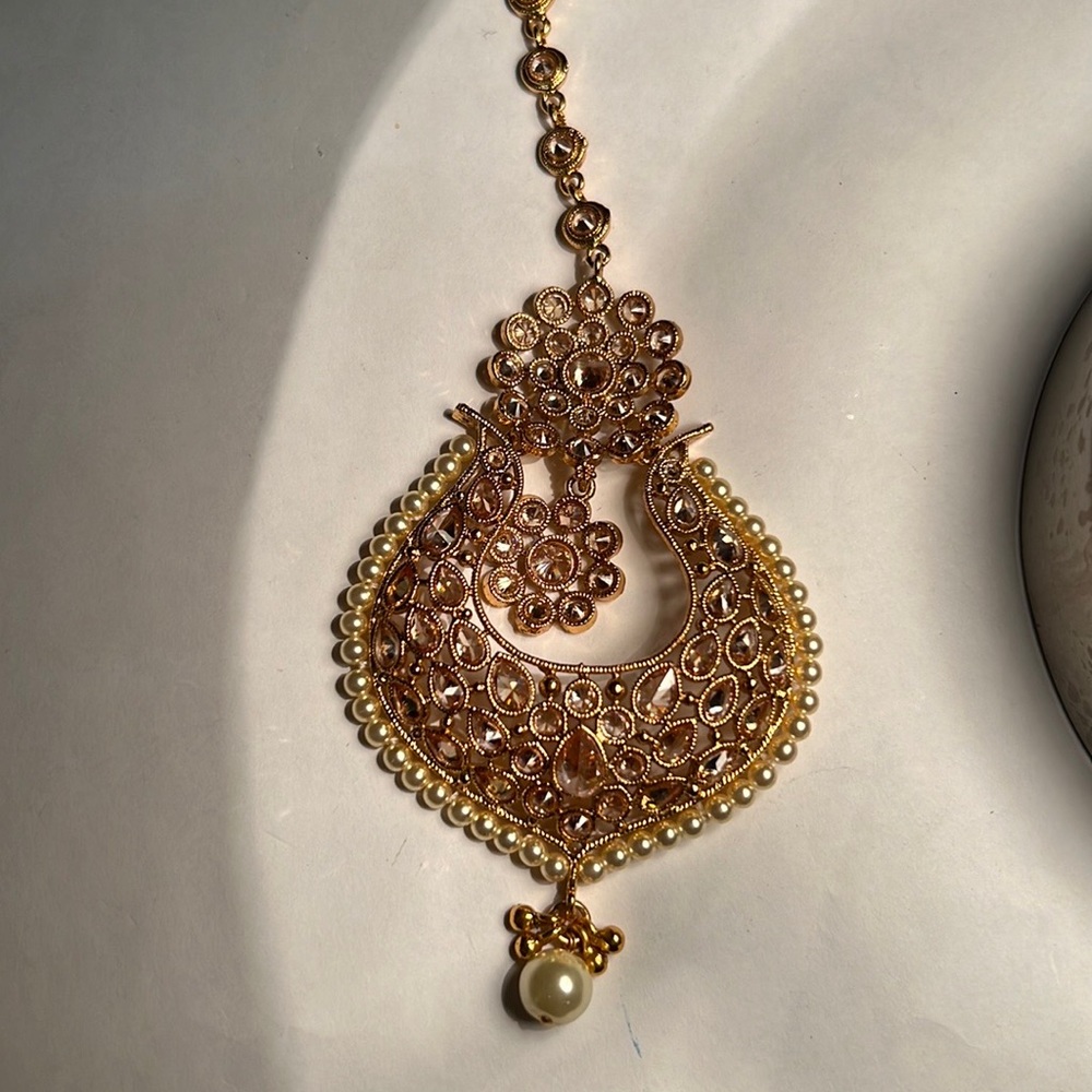 ✨Sale✨ Indian pakistani kundan polki tikka only